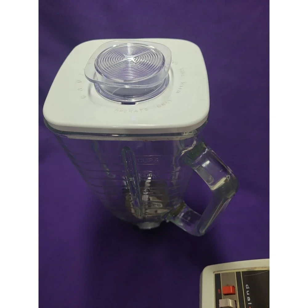 Vintage Osterizer dual range pulse matic 12 Blender Tan - Tested Works!